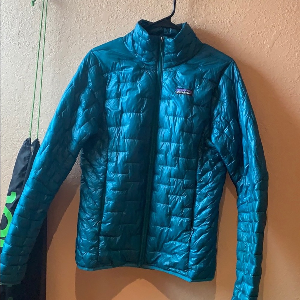 Patagonia Micro Puff jacket